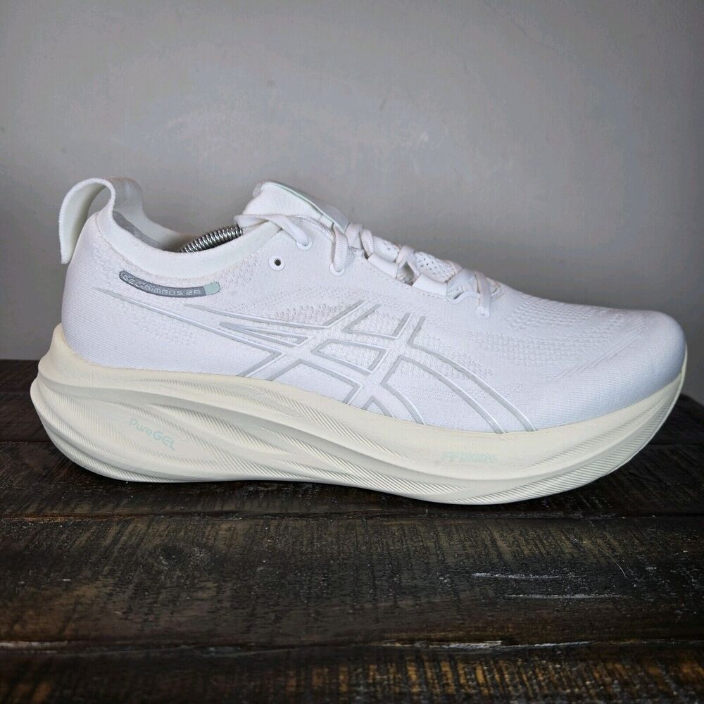 NEW Asics Gel Nimbus 26 Mens Size 11 Running Shoes White Cream 1011B794 - Picture 5 of 12